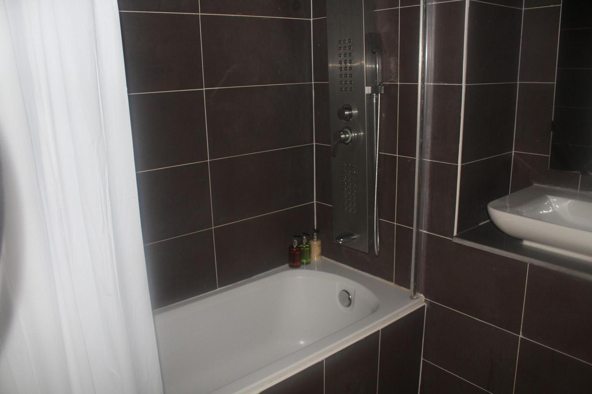Flat 405 One Bedroom Apartment Birmingham Exteriör bild